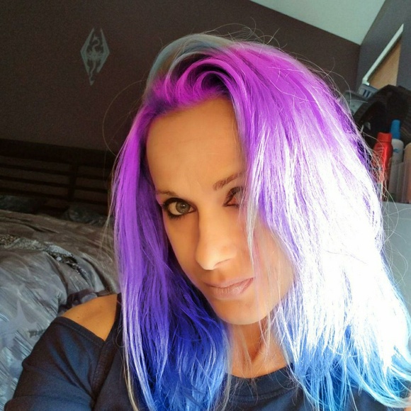 Meet your Posher, Angel🦄💜 - Picture 3 of 4